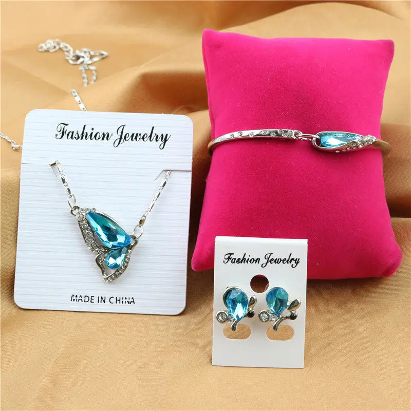 Three-piece necklace set AliExpress