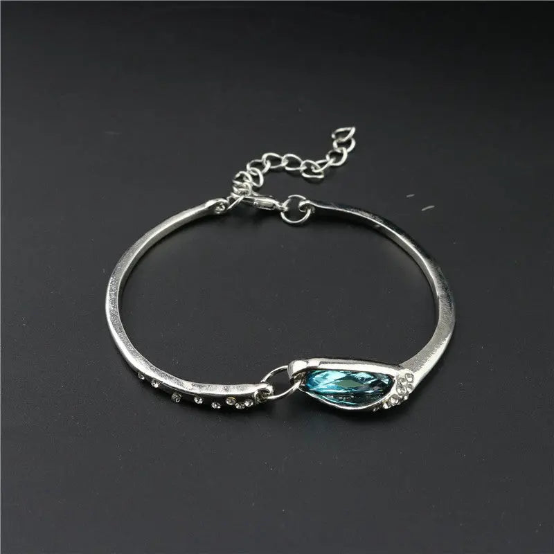 Three-piece necklace set AliExpress